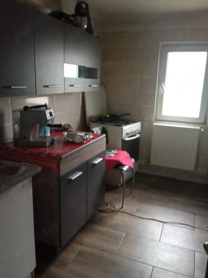 Casă cu 2 camere cu Teren 1000 Mp în Central