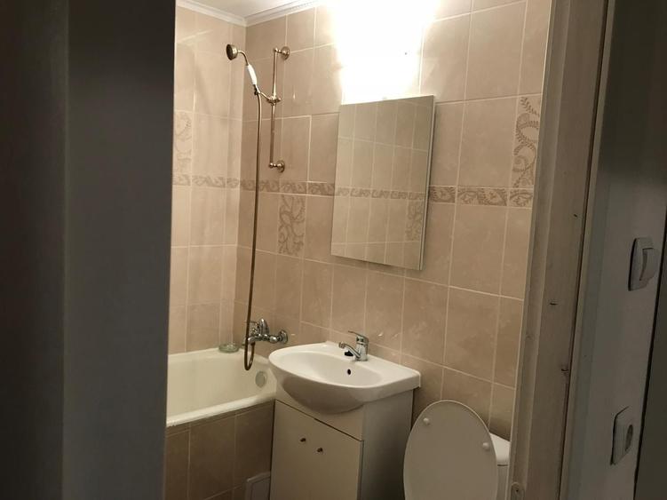 Apartament cu 2 camere decomandat în Ocna Șugatag