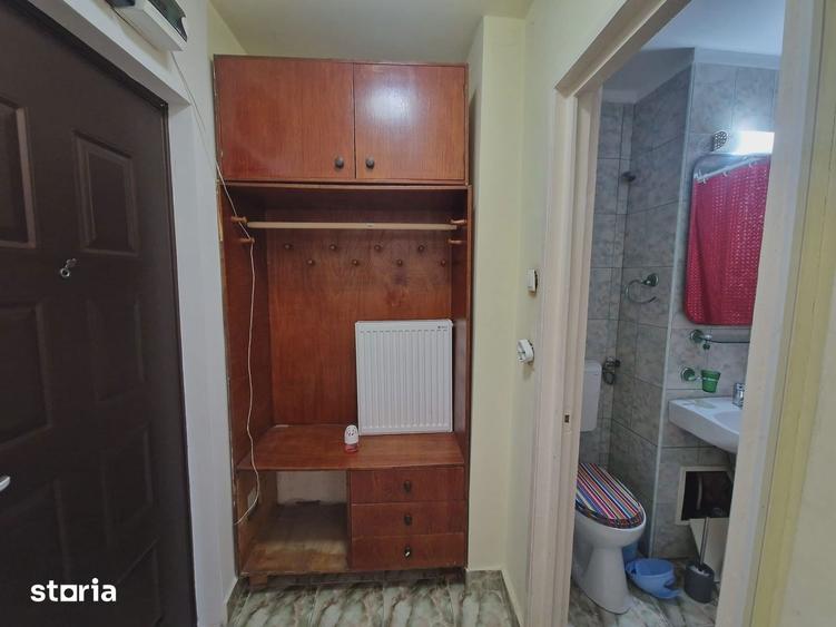 Garsoniera de inchiriat pe str Loius Pasteur - 11