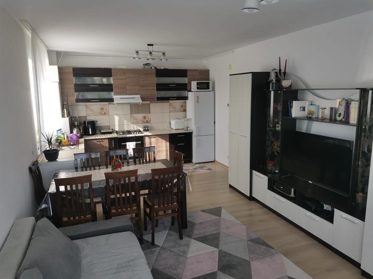 Apartament cu 3 camere decomandat în Calea Aradului