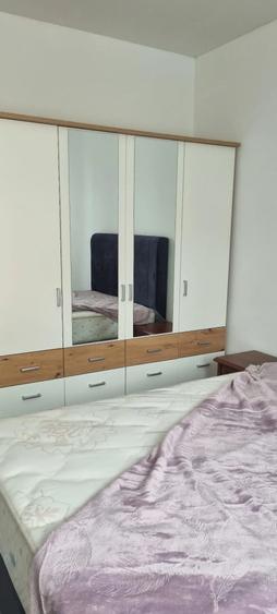 Apartament cu 2 camere semidecomandat în Roșu