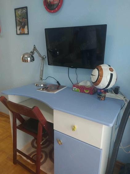 Apartament cu 4 camere decomandat în Ostroveni