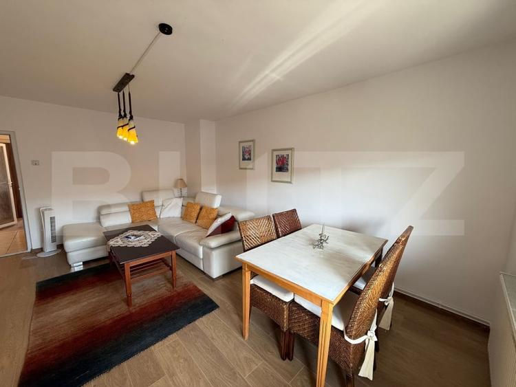 Apartament cu 2 camere decomandat, mobilat în Carpați 2 — fotografia 3