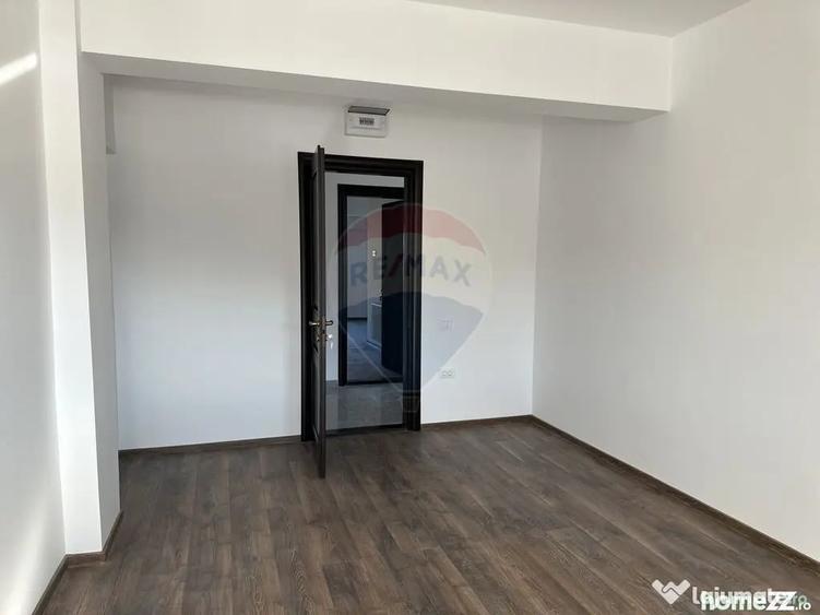Spațiu comercial, de 690 mp, în Bistrița