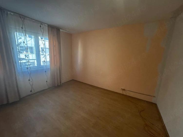 Garsonieră semidecomandată în Central
