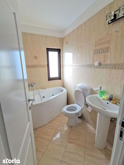 Casă cu 5 camere cu Teren 500 Mp în Corbeanca
