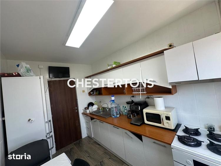 Apartament cu 2 camere decomandat, mobilat în Rahova