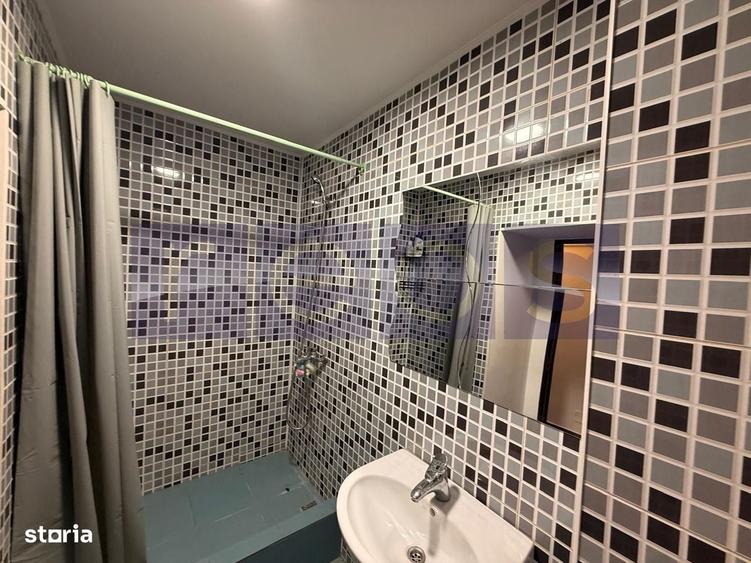 Apartament cu 3 camere în Vitan