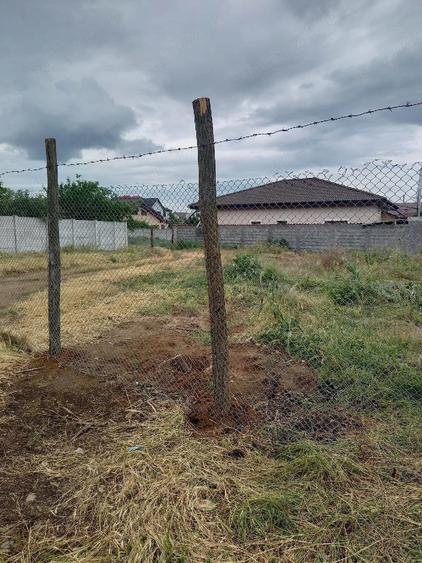 Teren de 453 mp, în Malu Mare
