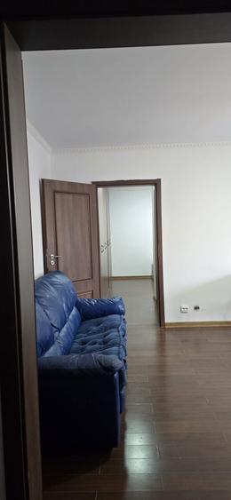 Apartament cu 2 camere semidecomandat în Colentina