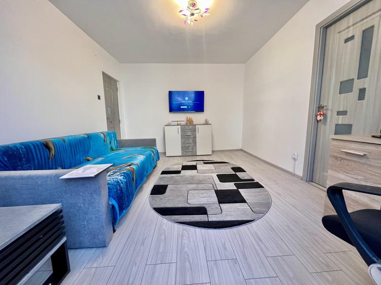 Apartament cu 3 camere semidecomandat, mobilat în Șagului