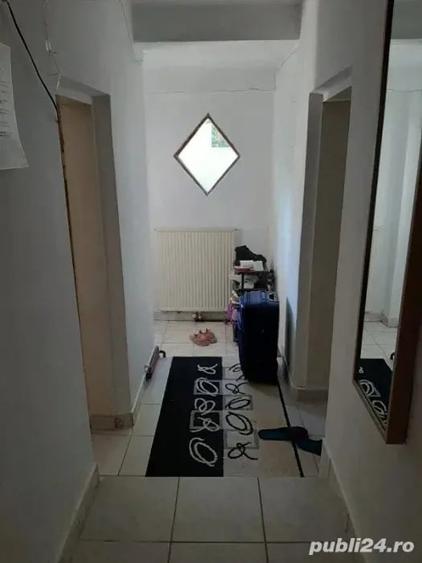 Garsonieră decomandată în Gară