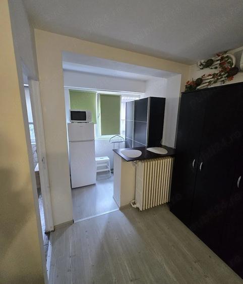 Garsonieră semidecomandată în Lujerului