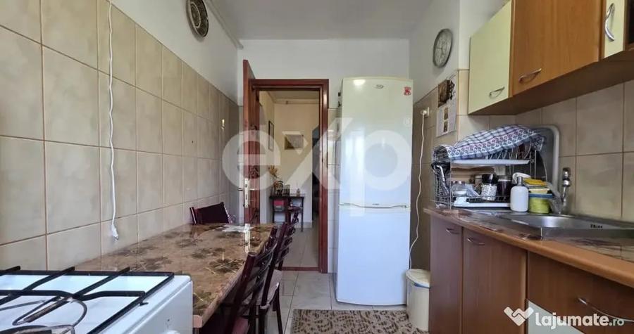 Apartament cu 3 camere decomandat în Tomis Nord