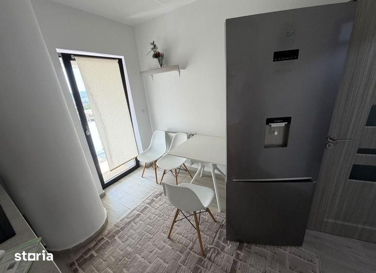 Apartament cu 2 camere decomandat în Valea Lupului
