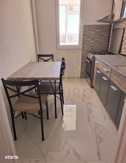 Apartament cu 2 camere semidecomandat în Berceni