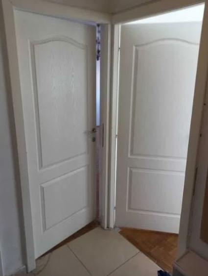 Apartament cu 2 camere decomandat, mobilat în Eroii Revoluției