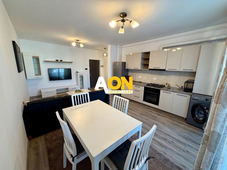 Apartament cu 2 camere decomandat, mobilat în Central