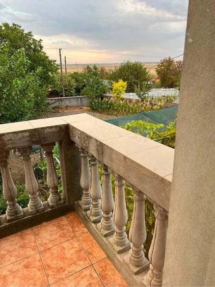 Casă cu 2 camere cu Teren 1189 Mp în Vasile Alecsandri