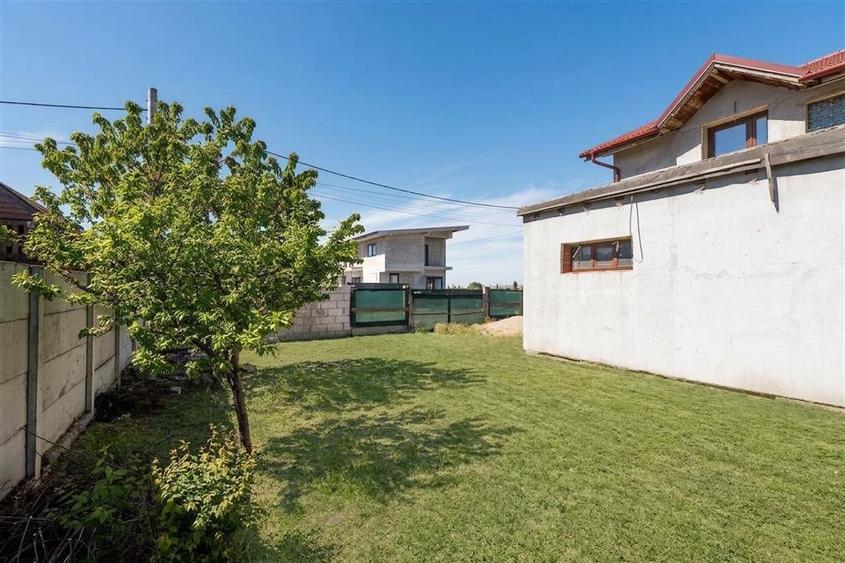 Casă cu 4 camere cu Teren 431 Mp în Sântandrei