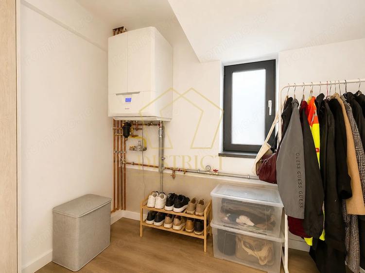 Casă cu 5 camere cu Teren 605 Mp în Giarmata