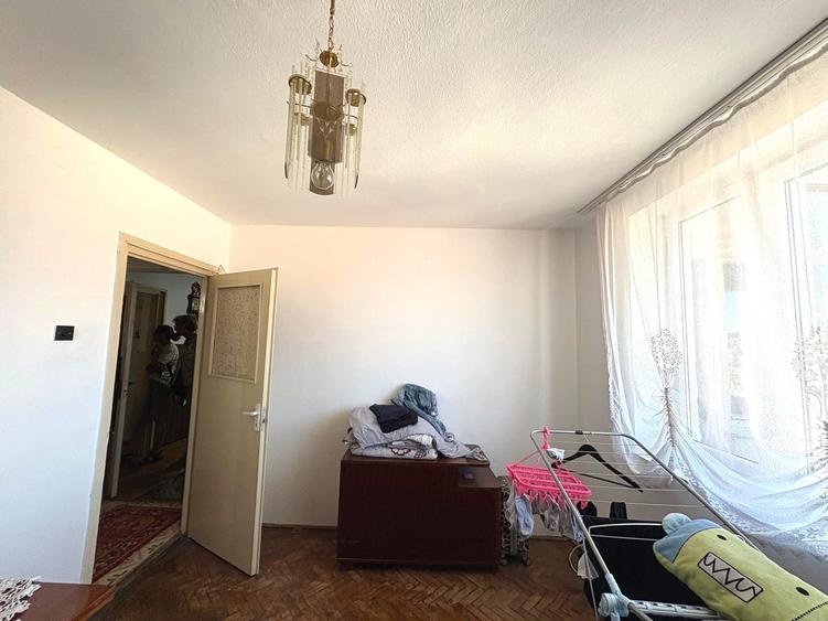 Apartament cu 2 camere decomandat în Ultracentral