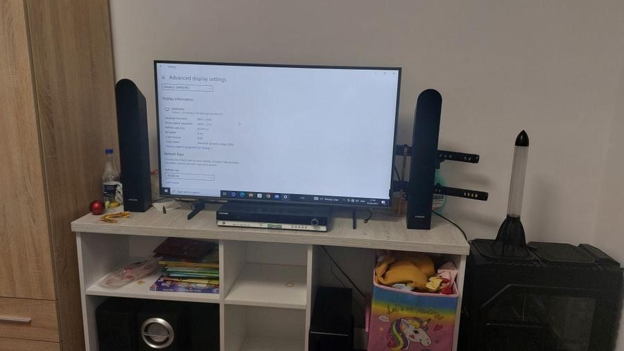 Apartament cu 3 camere decomandat în Păcii