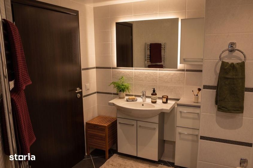 Apartament cu 7 camere în Titan