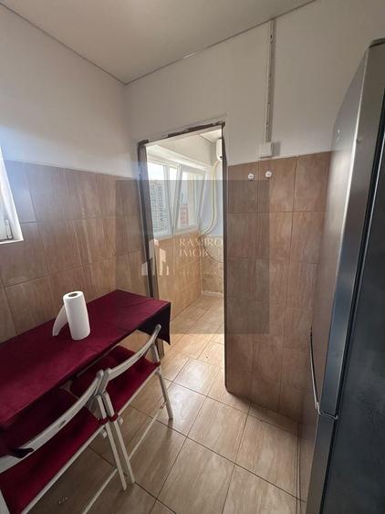 Apartament 2 camere decomandat/7 minute/metrou  Aparatorii Patriei - 6