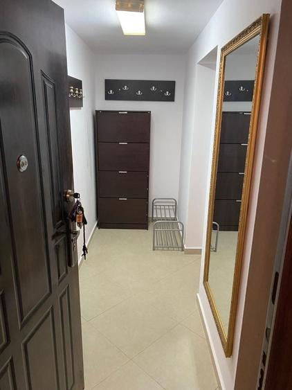 Apartament cu 3 camere în Zorilor