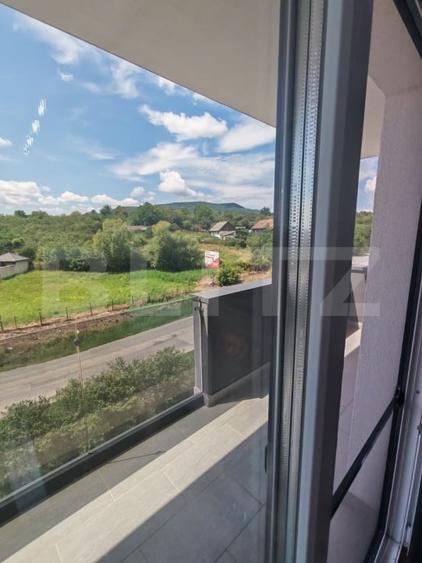 Apartament cu 2 camere semidecomandat, mobilat în Nord