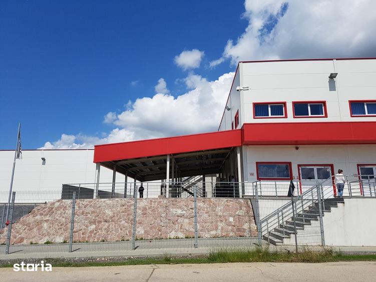 Spațiu comercial, de 9,277 mp, în Central