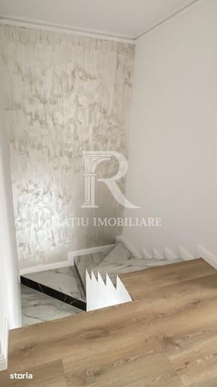 Casă cu 4 camere cu Teren 928 Mp în Sânmartin