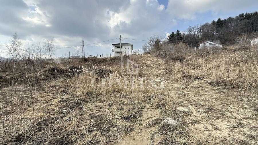 Teren Construcții intravilan de 1375 mp, în Feleacu