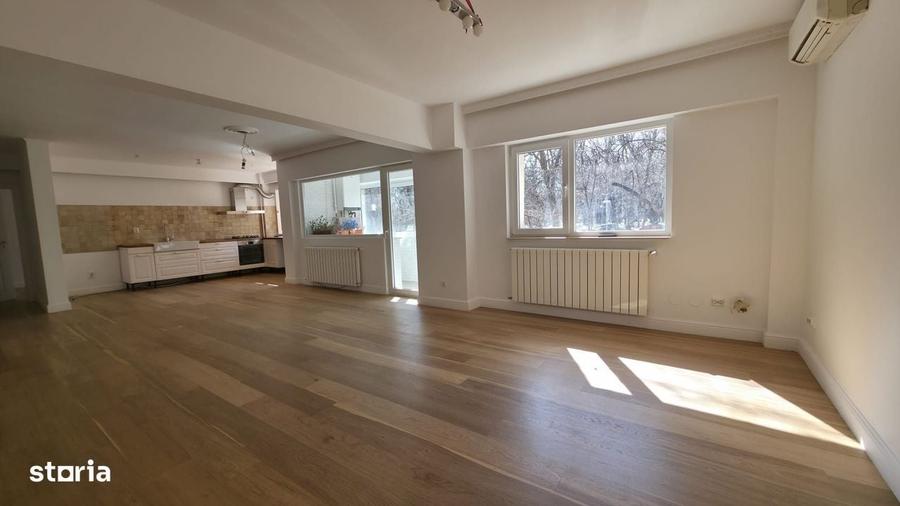 Apartament cu 3 camere în Herăstrău