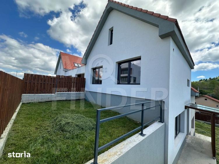 Casă cu 5 camere cu Teren 523 Mp în Ciurila