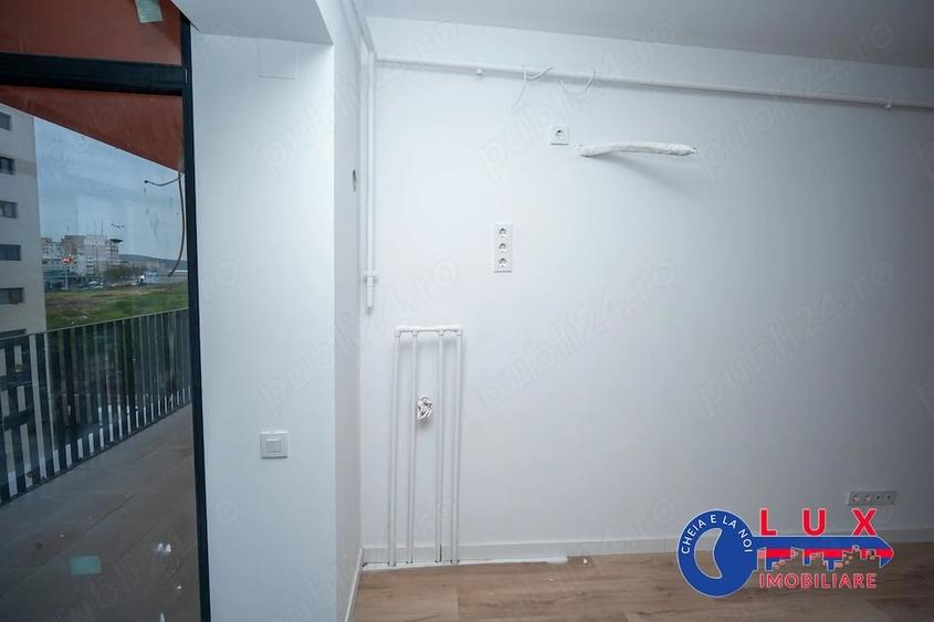 Apartament cu 2 camere decomandat în E3