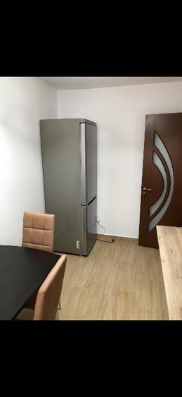 Vând Apartament 3 camere - 13