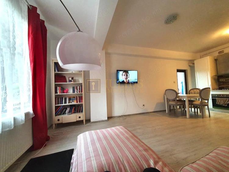 Apartament cu 2 camere decomandat în Lunei