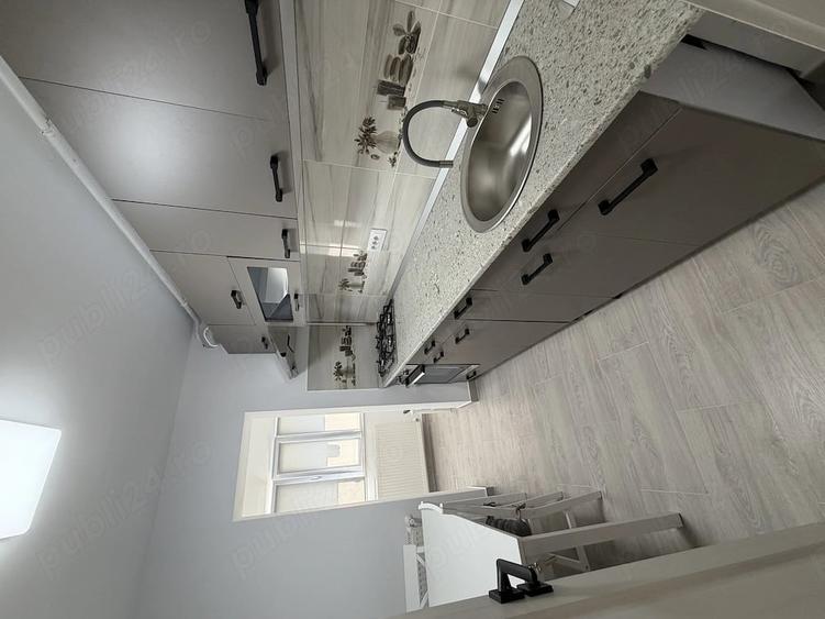Inchiriez apartament cu 2 camere - 1