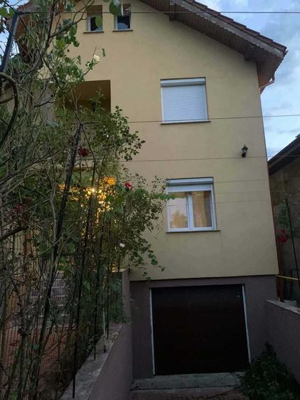 Casa de vanzare zona Ford - 1