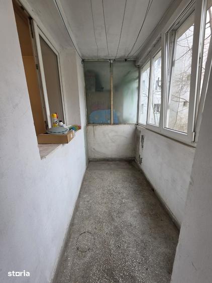 Apartament cu 4 camere semidecomandat în Sălăjan