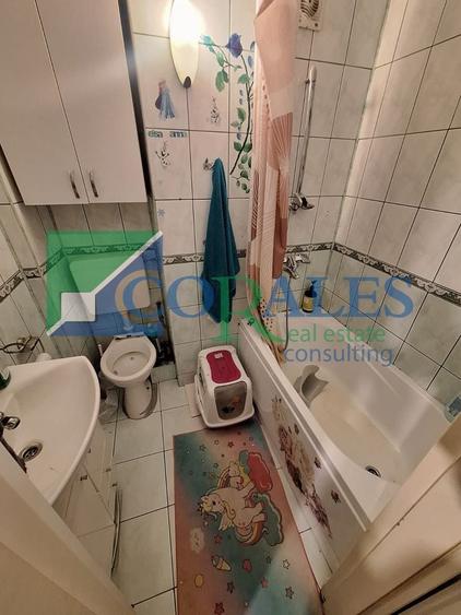Apartament cu 3 camere nedecomandat, mobilat în Șagului