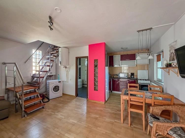 Casă cu Teren 1707 Mp în Central