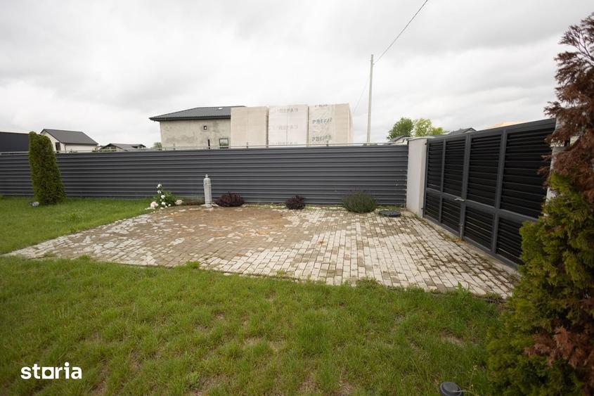 Casă cu 3 camere cu Teren 600 Mp în Buzaului