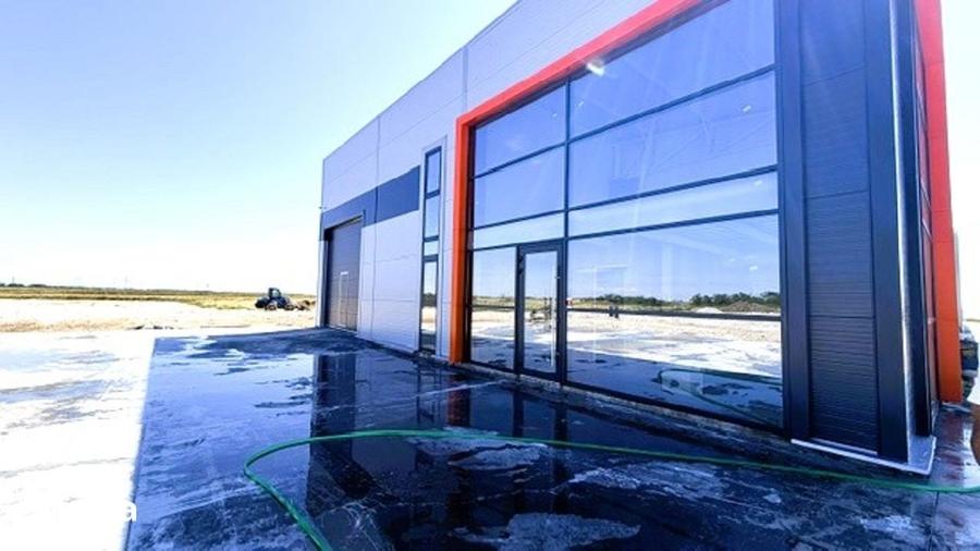 Spațiu comercial, de 590 mp, în Valea Mare