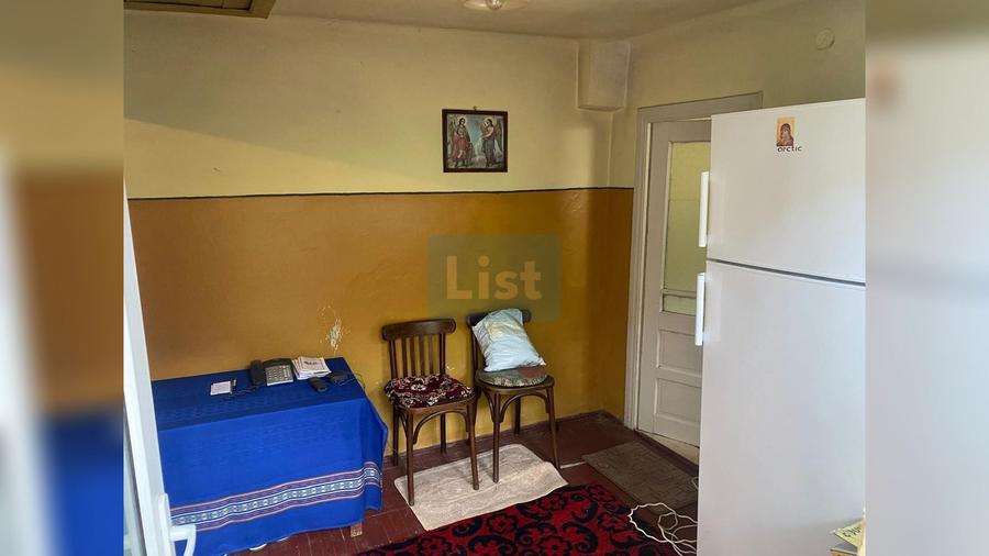 Casă cu 4 camere cu Teren 8 Mp în Central