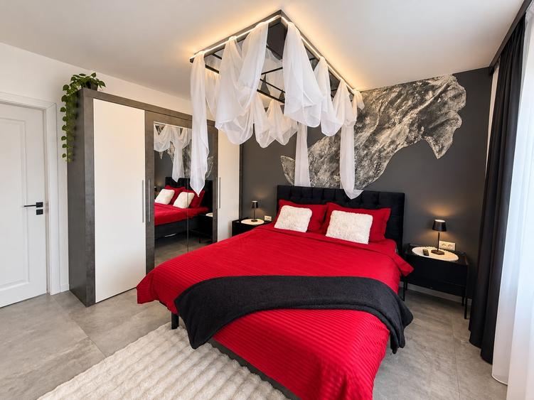 Apartament cu 2 camere decomandat, mobilat în Cetate
