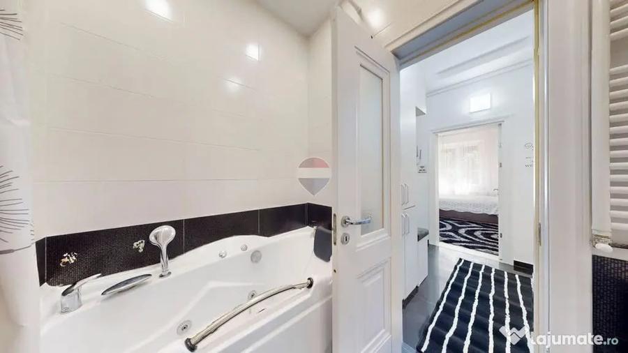 Apartament cu 3 camere decomandat în Centrul Civic