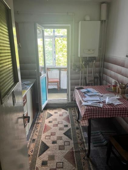 Apartament cu 2 camere decomandat, mobilat în Vest